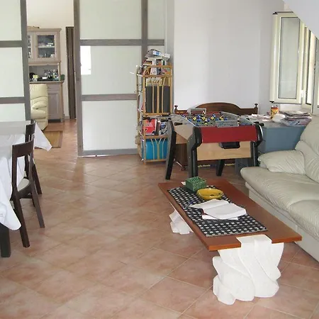 Rosas Villa Alghero
